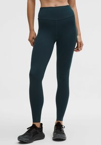 Unselected, indochine blue