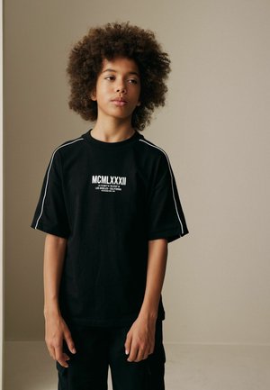 Next, REGULAR FIT  SHORT SLEEVE  - T-shirt imprimé - black white