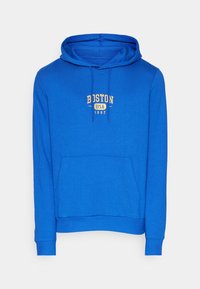 Sudadera azul con un bolsillo frontal, capucha con cordón y 'BOSTON 1987' bordado en amarillo. Hecha de una tela suave y texturizada.