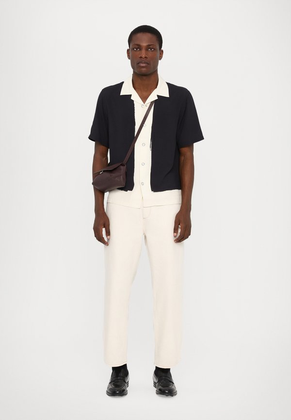 LIGHTWEIGHT RIGID - Straight leg jeans - ecru2