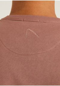 CHASIN' Sweatshirt - pink