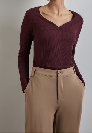 Bluzka z długim rękawem