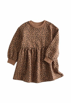 Brun langærmet kjole til småbørn med sort leopardprint, indsamlet talje og ribstrikkede manchetter og halsudskæring, lagt fladt på hvid baggrund.