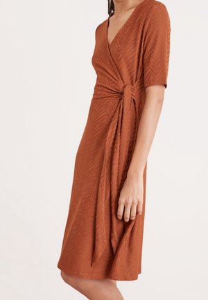 Vestido informal - brown