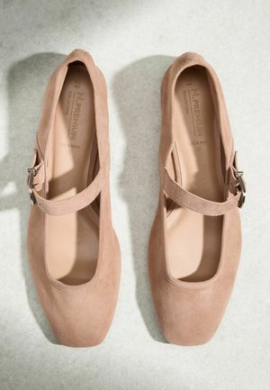 Next, Ballerine con cinturino - tan brown