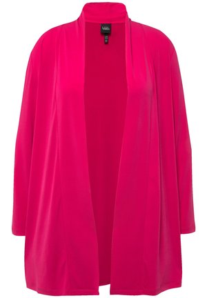 Cardigan in stile kimono rosa, leggero, con maniche lunghe, apertura frontale e tessuto morbido. Senza chiusure; garantisce facilità nei movimenti.