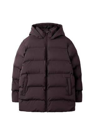Veste d'hiver matelassée marron foncé à capuche, avec fermeture éclair sur le devant et deux poches latérales, conçue pour le temps froid.