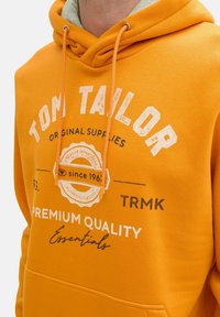 TOM TAILOR WITH PRINT - Sweat à capuche - fresh pepper orange