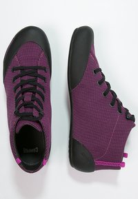 Camper Höga sneakers - dark purple