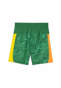 Groene sportshorts met een wervelend patroon, voorzien van gele en oranje zijkanten. Elastische tailleband en lichte stof.