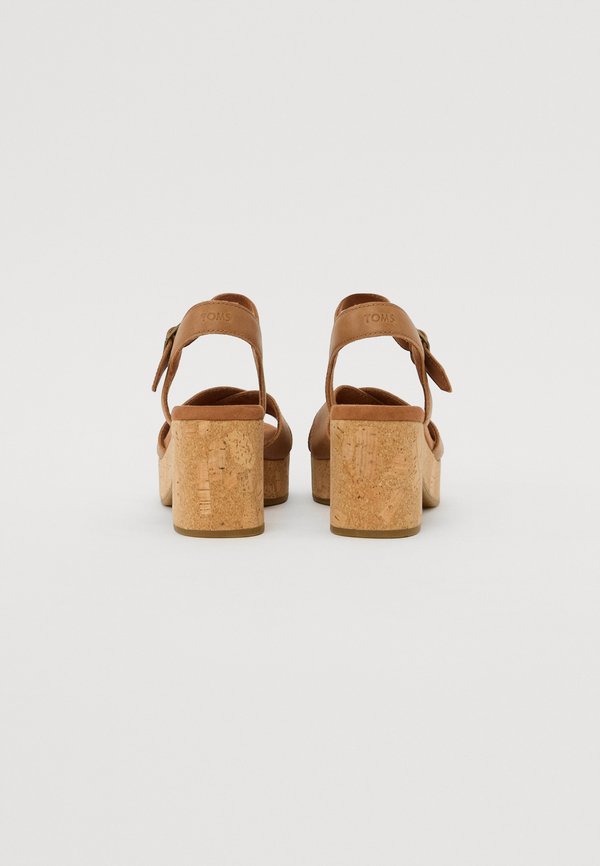 ISLA - Ankle cuff sandals3