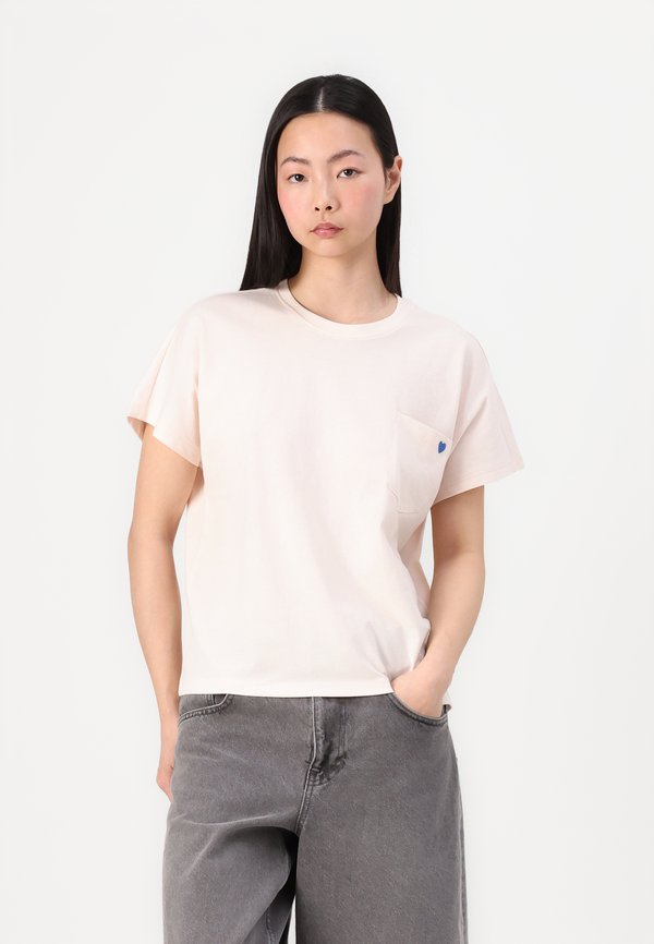 ONLPETREA LIFE SUMMER TOP - Basic T-shirt4