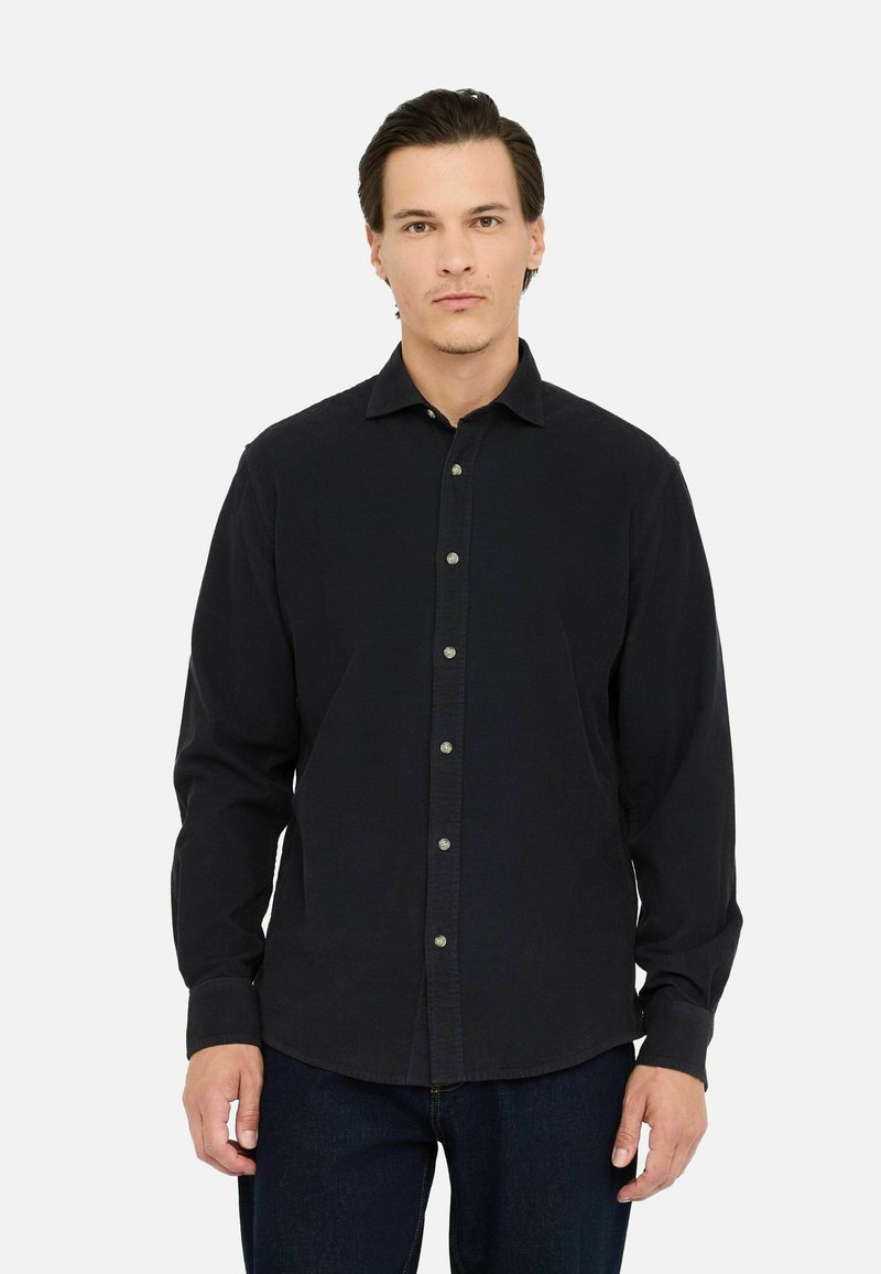 Camicia nera a maniche lunghe con bottoni, realizzata in tessuto texturizzato, con colletto e bottoni argentati lungo il davanti.