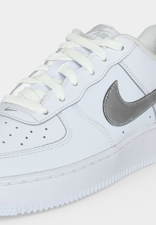 Nike AIR FORCE 1 UNISEX - Trainers - white/metallic silver-coloured — foto 7