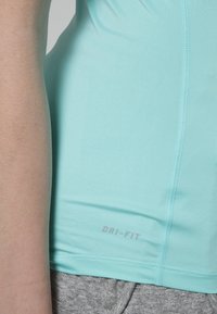 Nike Performance Top - light blue