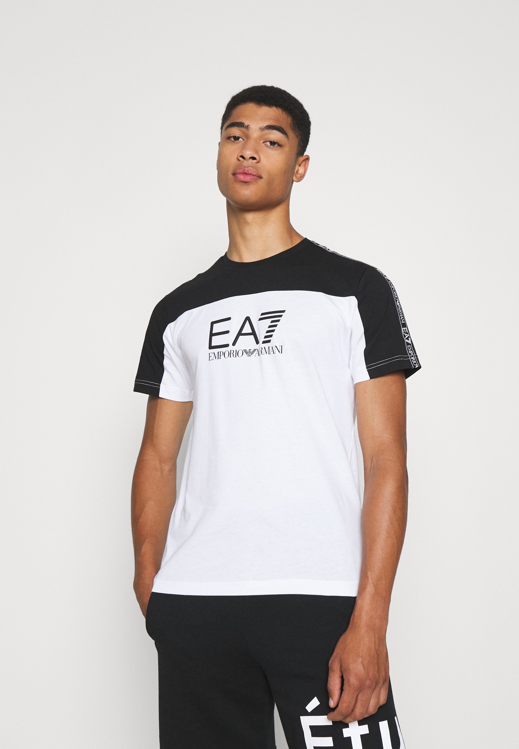 ea7 white t shirt