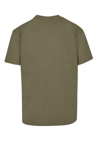 Oliven grøn t-shirt med korte ærmer lavet af blødt bomuldsstof, med rund hals og en løs pasform, uden synlige logoer eller mønstre.