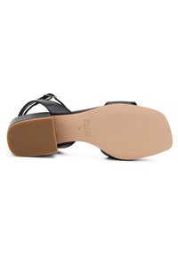 Frau Shoes STRAP WITH LOW HEEL - Sandali - black