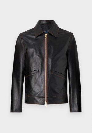 Schwarze Lederjacke mit Kragen, Frontreißverschluss und zwei Seitentaschen. Verfügt über kontrastierende Nähte und eine glatte Textur.