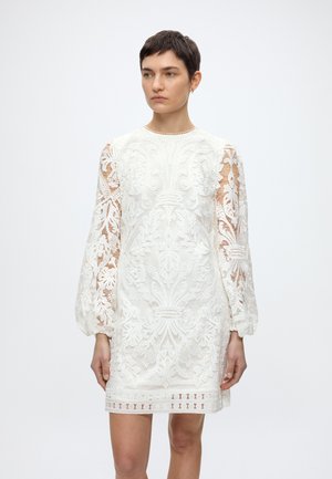 Bruuns Bazaar SERENOABBVEERA DRESS - Cocktail φόρεμα / Φόρεμα για πάρτι - snow white