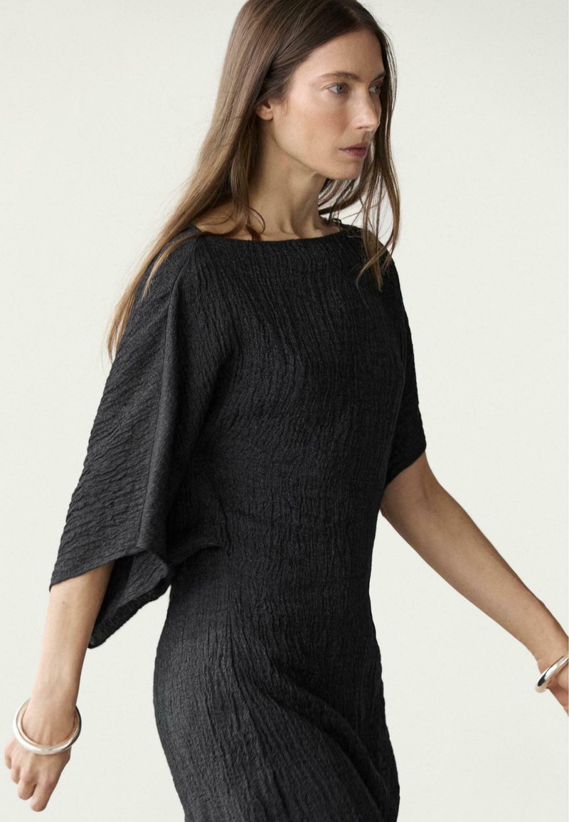 the massimo dutti ribbed dress with belt Striped Midi Dress With Corset Belt - Mustard - 4 - Massimo Dutti
