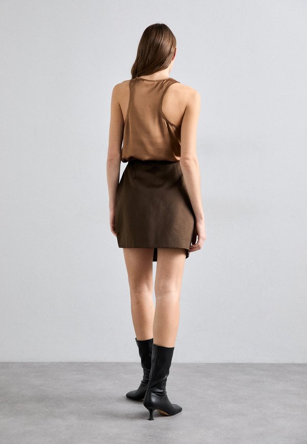 RAYE - A-line skirt - dark mahogany3