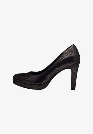 Escarpin noir à talons hauts avec un design en maille texturée et un bout arrondi. Dispose d'une semelle compensée et est conçu pour des occasions formelles.