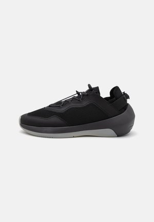 SHOES - Sneaker low - nero