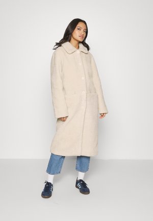 ugg manteau