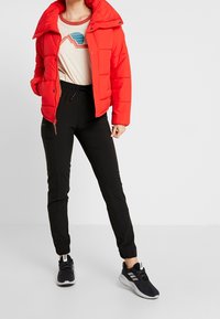 Burton Giacca invernale - red