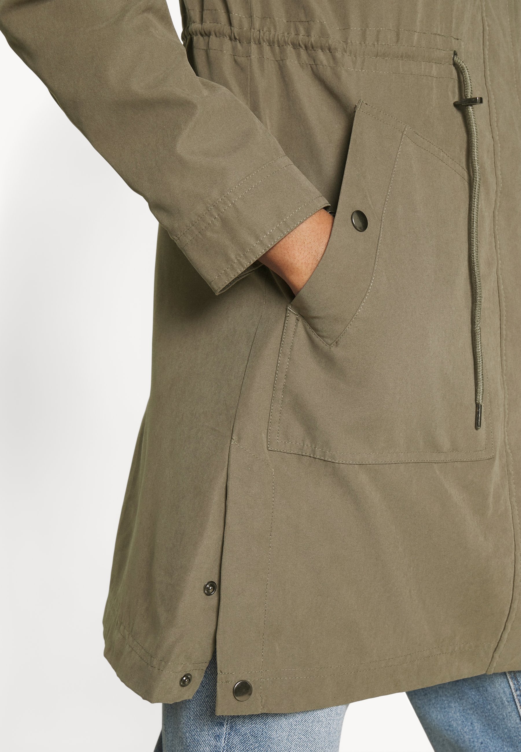 vmanke jacket
