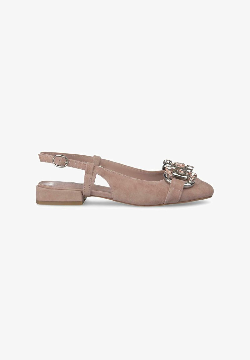 Appartamento in suede rosa pallido con punta affilata, presenta una fibbia decorativa in cristallo sulla tomaia e un tacco basso a blocco.