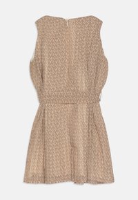 Michael Kors Kids PLEATED DRESS - Koktejlové šaty / šaty na párty - light brown