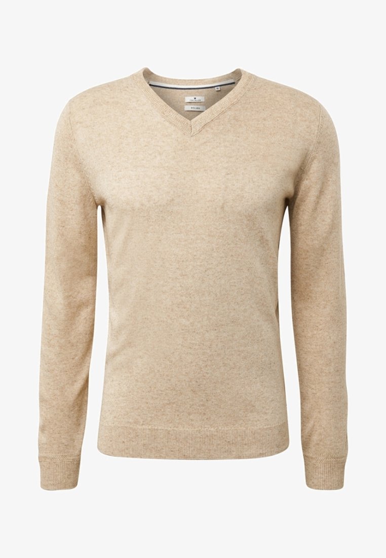 Pull beige à col en V et manches longues avec poignets et ourlet côtelés, présenté sur un fond blanc.