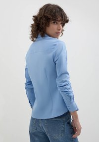 Calliope SLIM FIT - Camicia - azzurro
