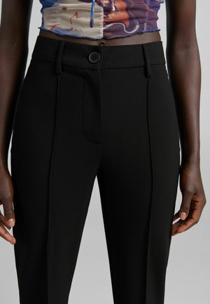 Bershka Broek - black