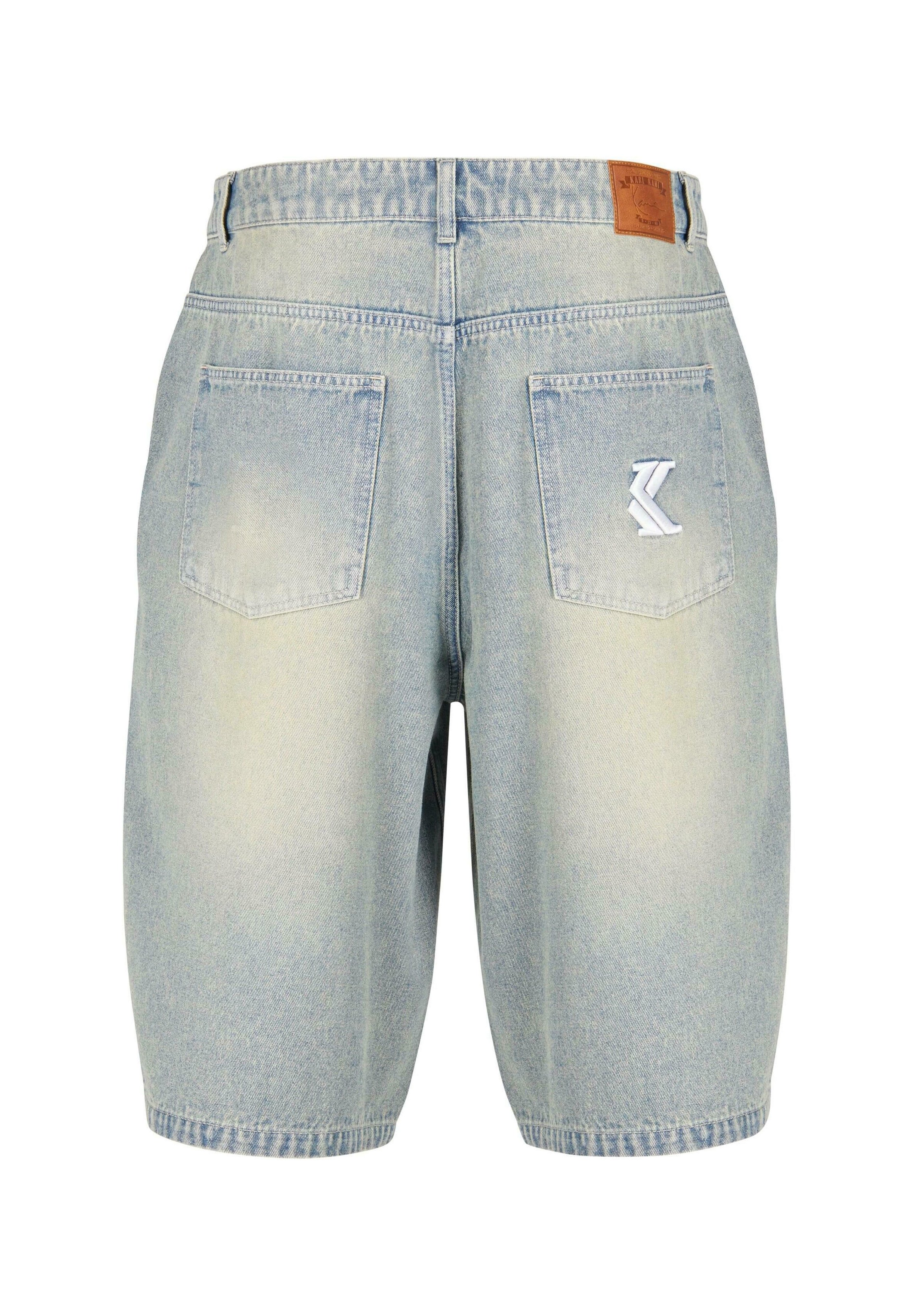 0de5578c651f4fa380a3b25c64a67a