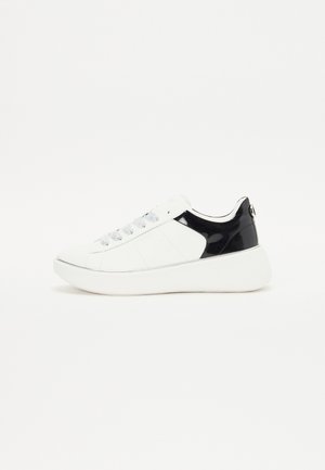 SNEAKERS - Trainers - ottico/nero