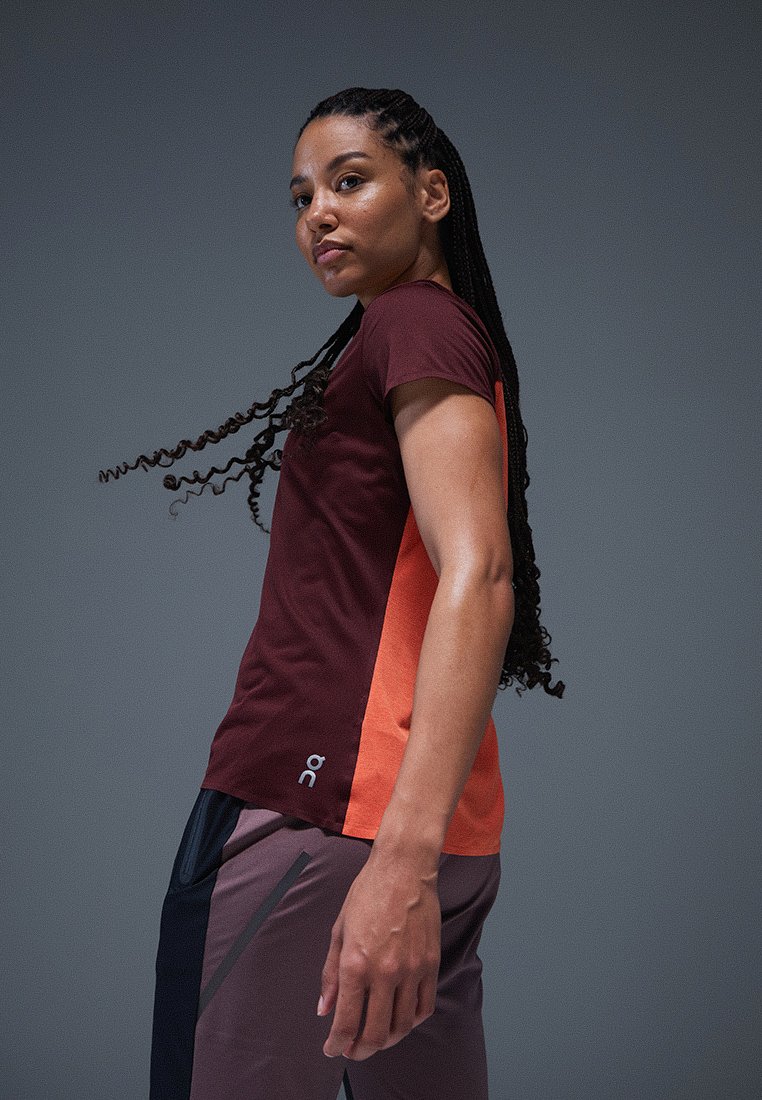 On Sport T-shirt paars