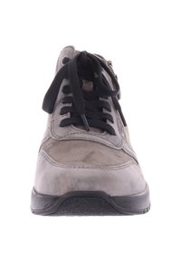 Gray suede sneaker viewed from the front, featuring black laces and a black rubber sole, with visible stitching details.