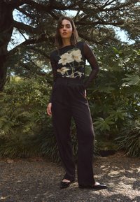 Next KEW COLLECTION LONG SLEEVE RUCHED - Blūze - black floral placement