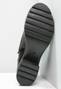 Zign Ankle boot