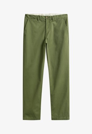 Pantaloni dritti verde oliva con passanti per cintura, bottone frontale, chiusura con zip e tasche laterali.