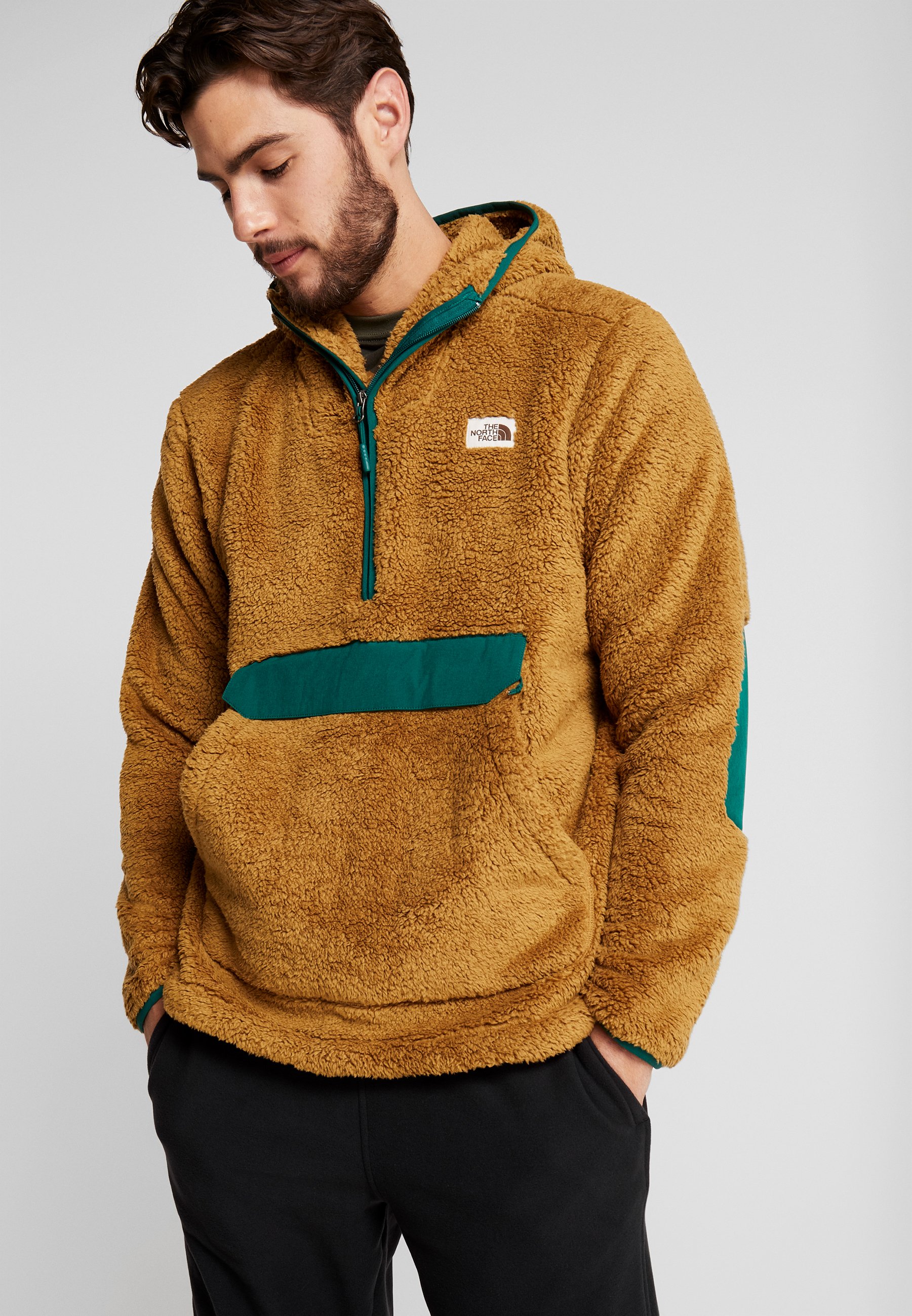 campshire fleece pullover