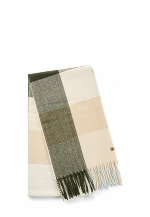 Écharpe en laine pliée avec un grand motif à carreaux crème, beige et vert olive, avec des extrémités frangées et une petite étiquette logo marron.