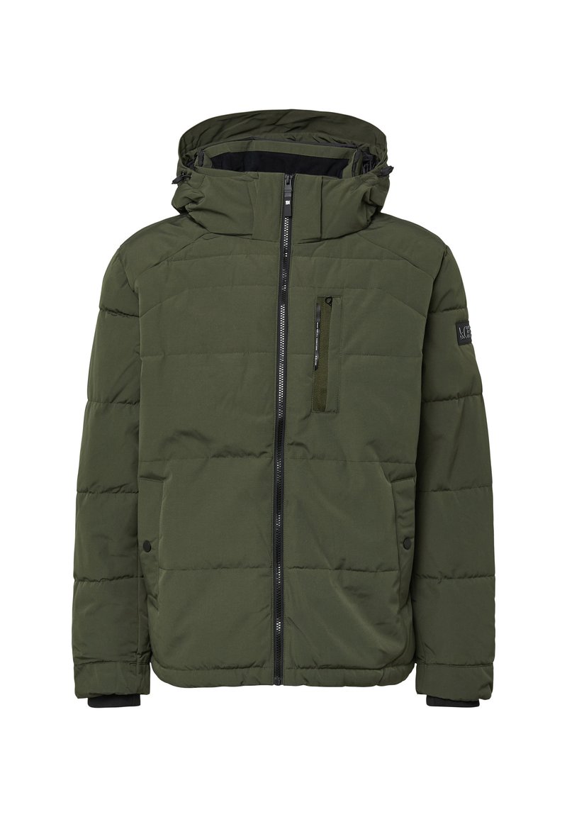 Kurtka puchowa w kolorze oliwkowej zieleni z zamkiem błyskawicznym z przodu, regulowanym kapturem i dwoma bocznymi kieszeniami. Charakteryzuje się pikowanym wzorem i teksturowaną tkaniną.