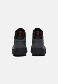 Timberland MOTION 6 CHUKKA - Botines con cordones - castlerock