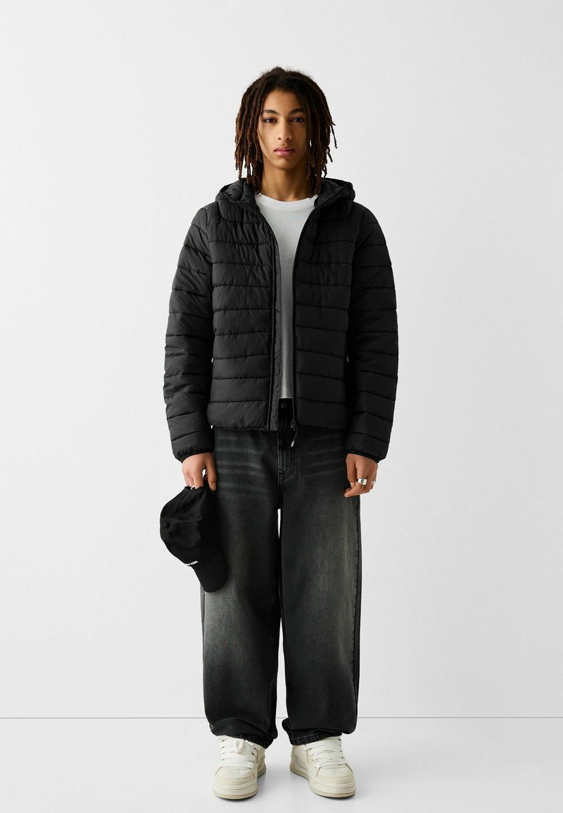 Bershka Winterjas zwart