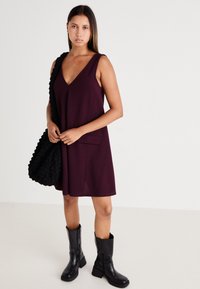 YAS YASMALEA DRESS - Jersey dress - winetasting