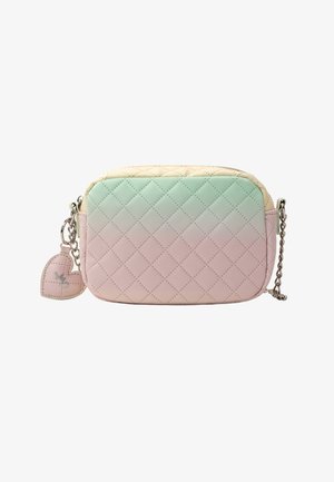 Kleine gesteppte Umhängetasche mit Pastellgrün-, Pink- und Cremeverlauf, silberner Kettenriemen und herzförmigem Anhänger.